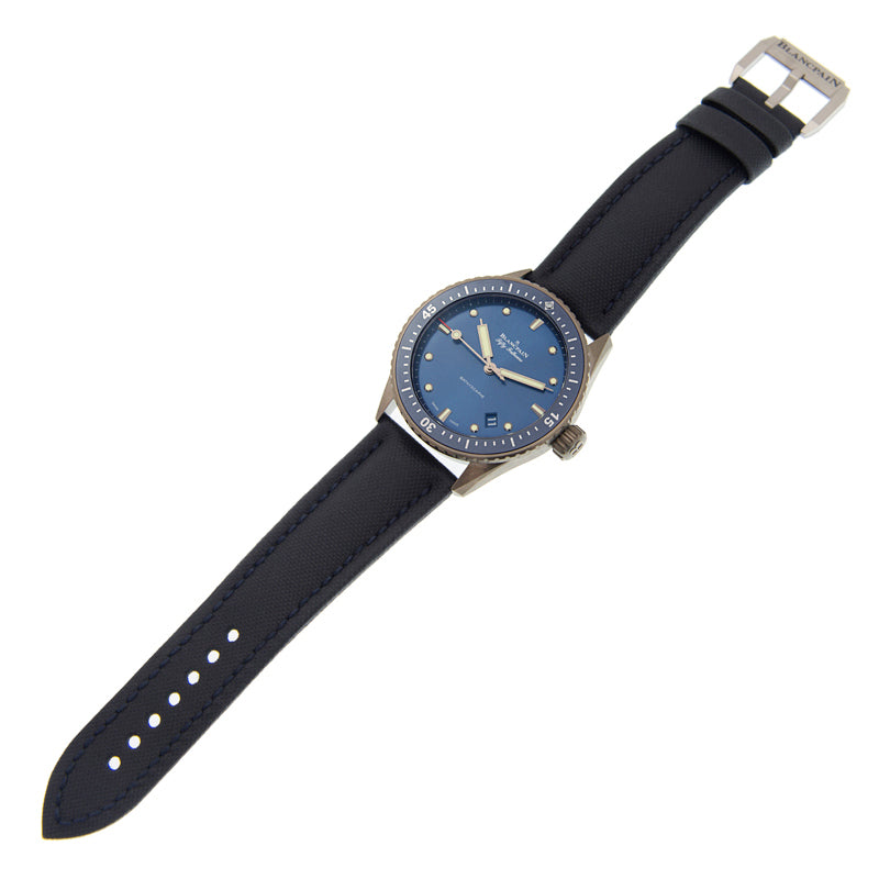 全新 Blancpain Fifty Fathoms Bathyscaphe 5000-0240-O52A(請咨詢客服)
