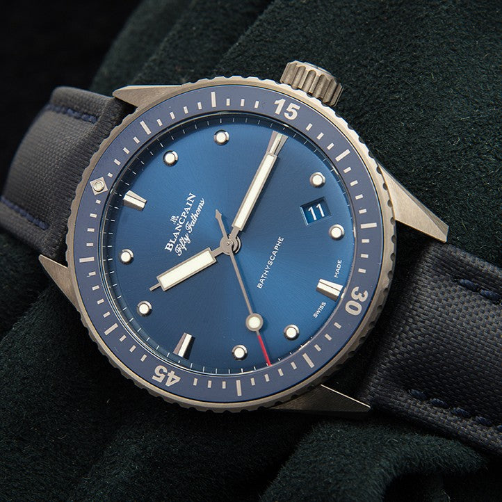 全新 Blancpain Fifty Fathoms Bathyscaphe 5000-0240-O52A(請咨詢客服)